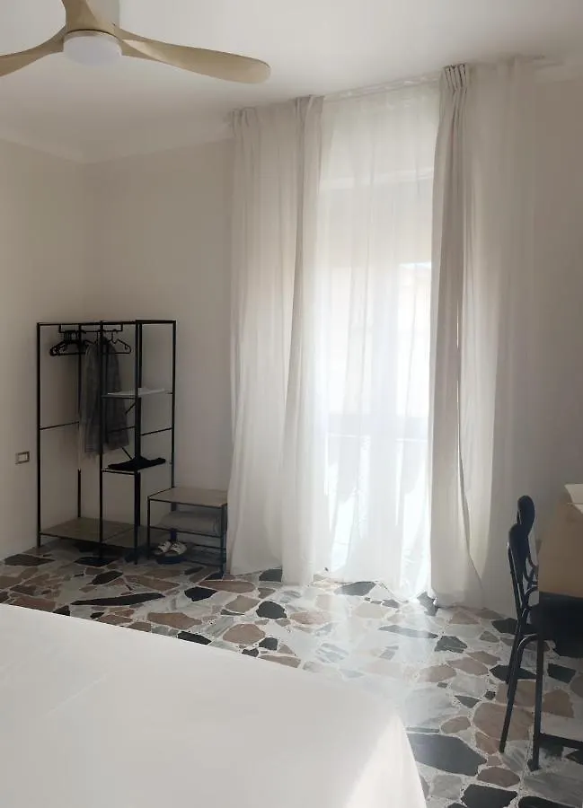 Leonardo Da Vinci Rooms Guest house Alghero